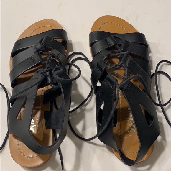 Black lace up sandals - Picture 2 of 5